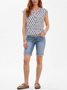 GARCIA Printed Sleveless Blouse Medium Cream Blue Relaxed Boho EUC